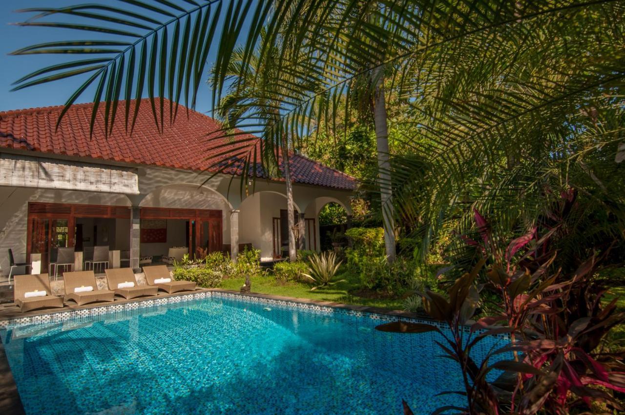 Villa Kelapa Lovina  Exterior photo
