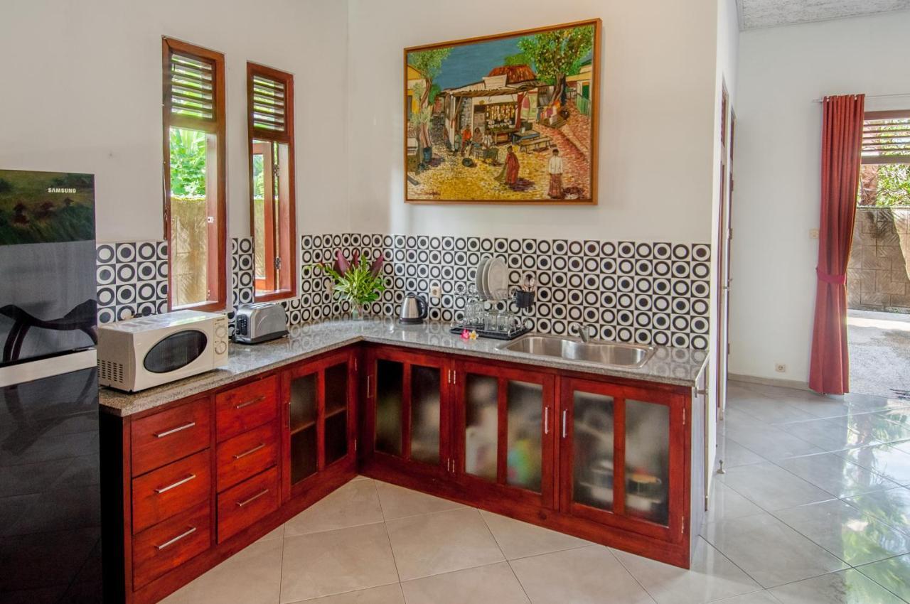 Villa Kelapa Lovina  Exterior photo